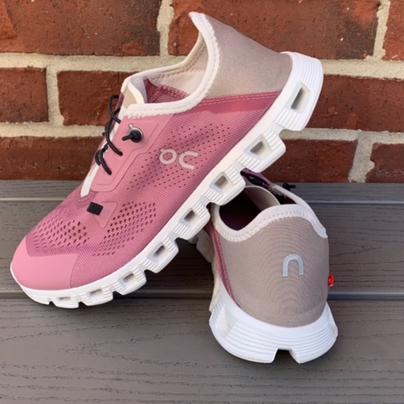 On Running Shoes - On Running | Shoes | On Running Cloud 5 Coast Sneakers size new size 6